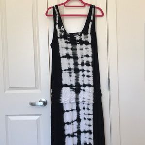 VENUS maxi dress